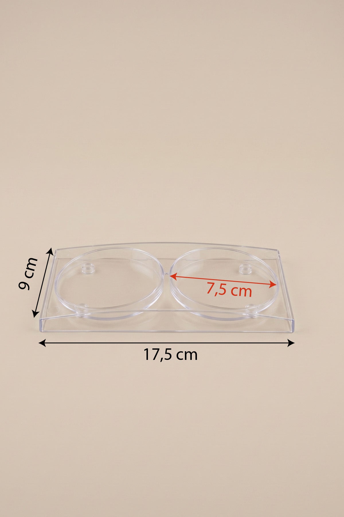 Şeffaf sabunluk standı ölçüleri: 17,5 x 9 cm, yuva çapı 7,5 cm