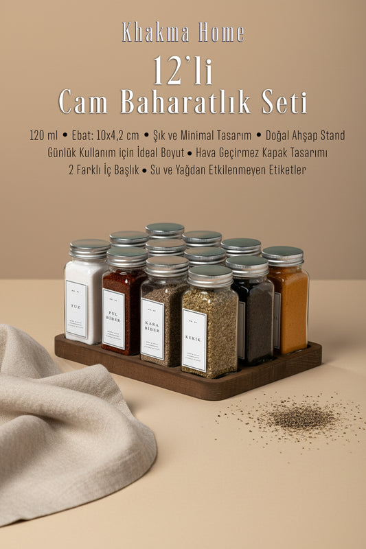 Ahşap Standlı 12'li Cam Baharatlık Seti | 120 ml | Gümüş Kapak Beyaz Etiket | Minimal Tasarım