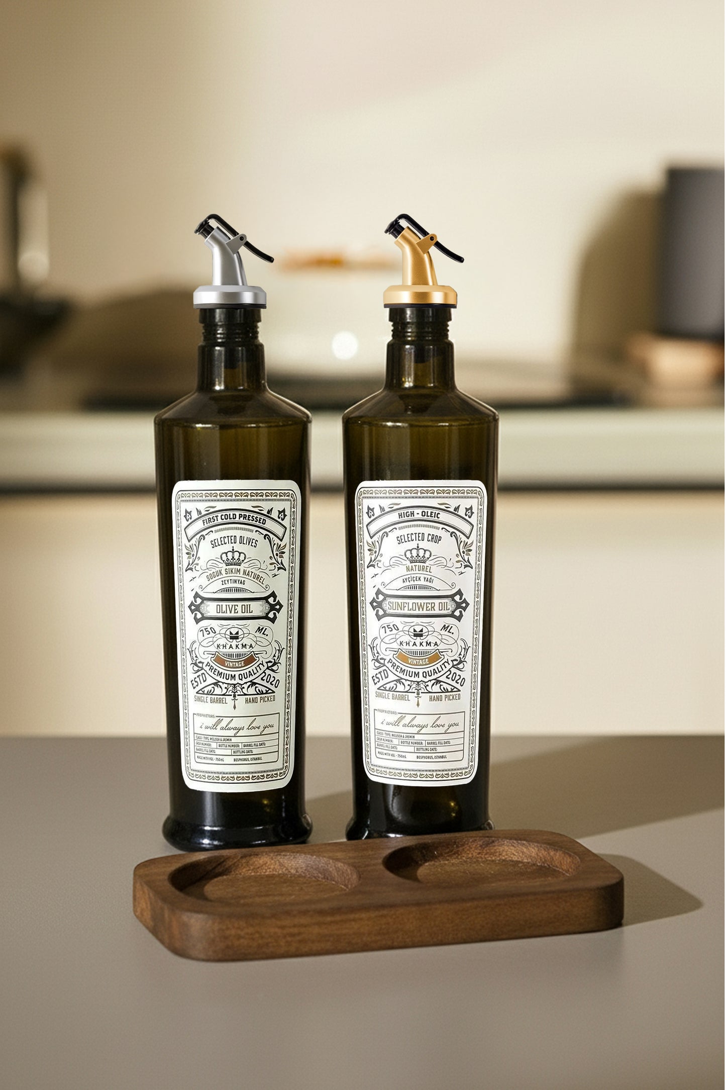 Siyah İtalyan Cam 750 ml 2'li Yağdanlık Seti - Ahşap Standlı -Damlatmaz Kapaklı Zeytinyağı Sıvıyağ