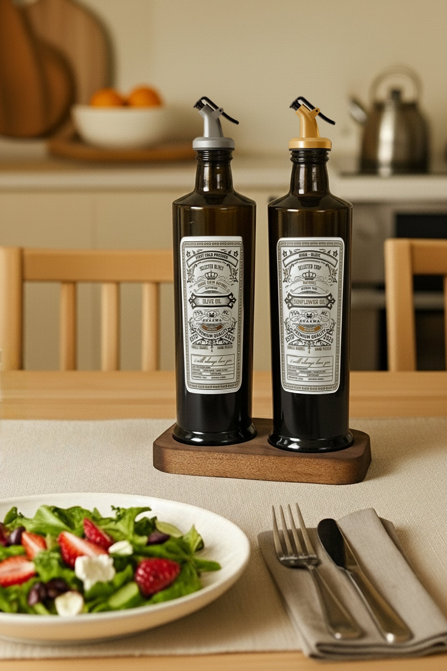 Siyah İtalyan Cam 750 ml 2'li Yağdanlık Seti - Ahşap Standlı -Damlatmaz Kapaklı Zeytinyağı Sıvıyağ