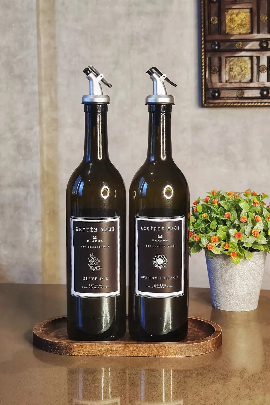 Ahşap Standlı Amber Cam 2'li Yağdanlık Seti – 750 ml