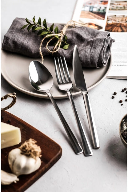 6 Kişilik 18 Parça Pırlanta Çelik Çatal Bıçak Kaşık Seti PIR3LÜ6K18P