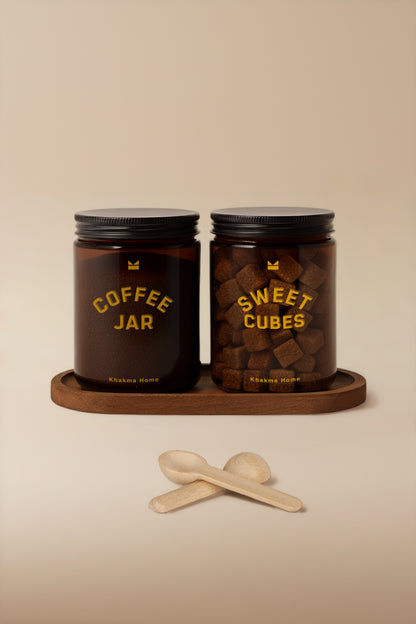 Ahşap Standlı Amber Cam Kahve ve Şeker Kavanozu Seti–Coffee Jar&Sweet Cubes Yazılı–Kaşıklı 2'li Set