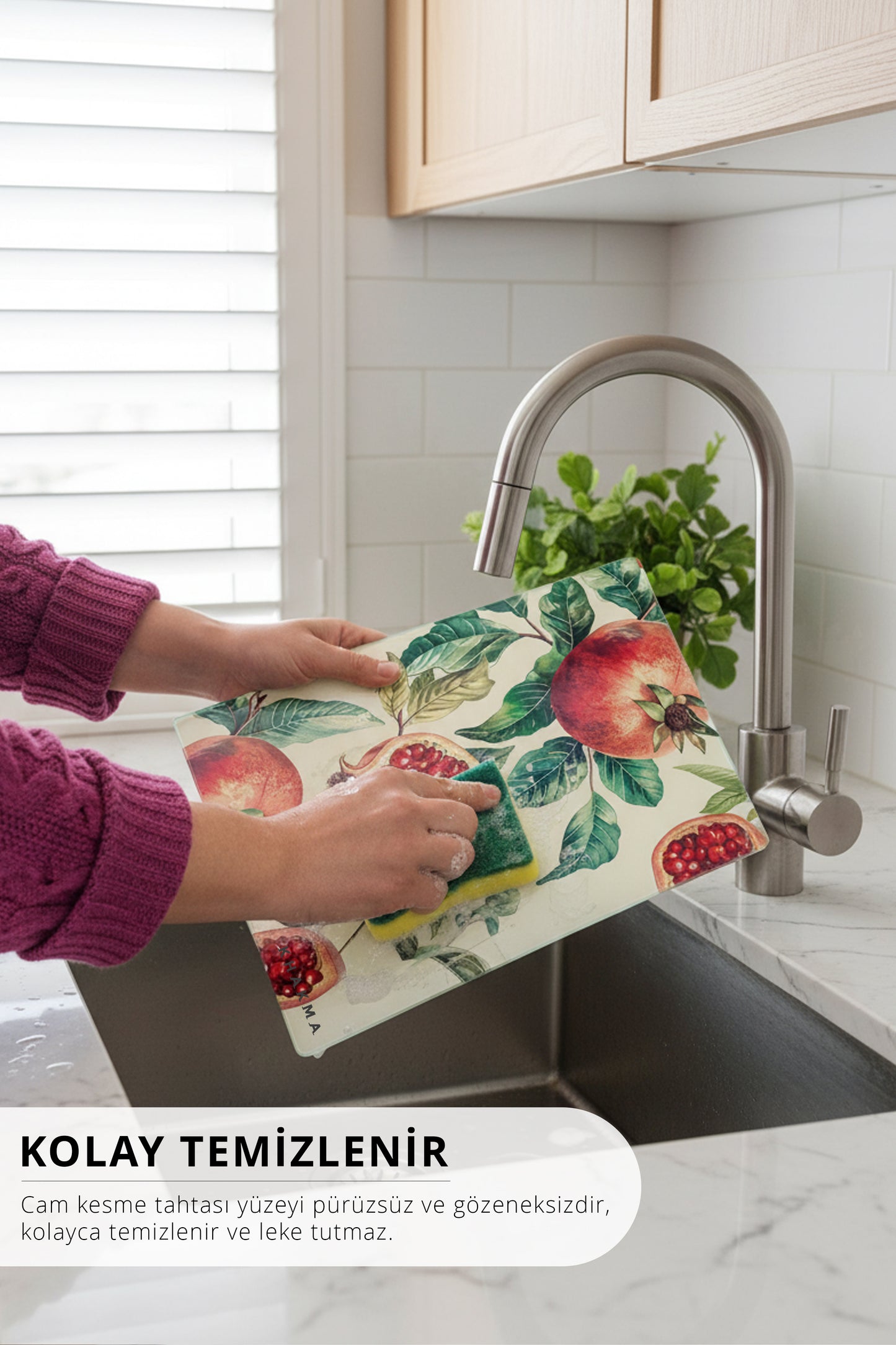 RubyFruit Cam Kesme Tahtası – 25x35 cm | Nar Desenli | Temperli Cam