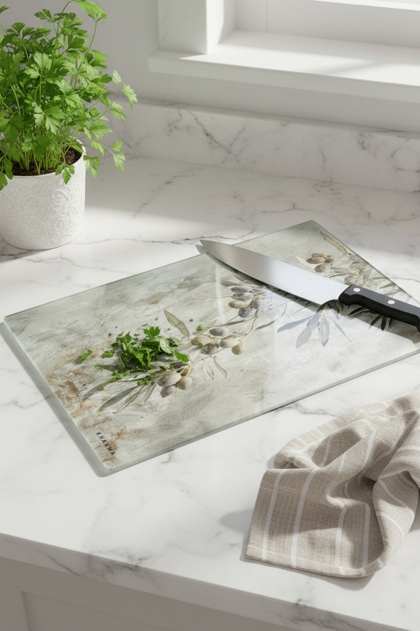 OliveRustic Cam Kesme Tahtası – 25x35 cm | Zeytin Dalı Desenli | Rustik Dokulu Temperli Cam