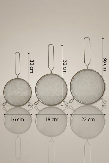 3'lü çelik süzgeç setinin 16, 18, 22 cm çap ve 30, 32, 36 cm boy ölçüleri