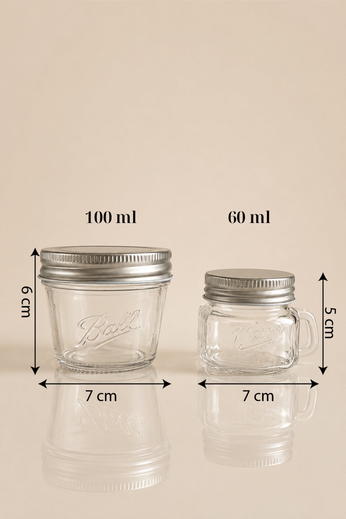 100 ml reçellik ve 60 ml kulplu sosluk kavanozun ölçülerini gösteren görsel