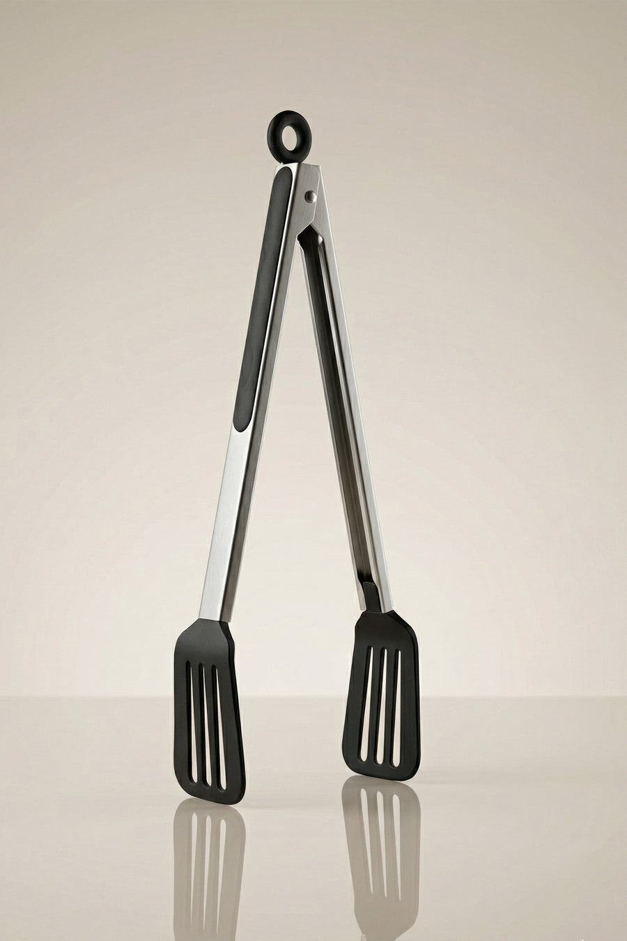 Kilit Sistemli Silikon Uçlu Spatula Maşa – 32 cm Paslanmaz Çelik Saplı